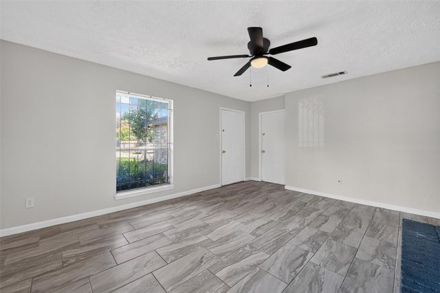 15414 Bow Lane, Houston, TX 77053