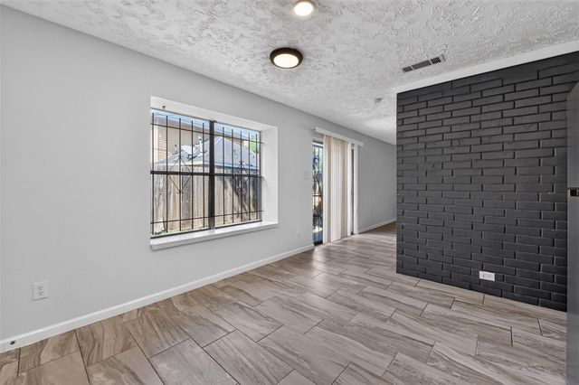 15414 Bow Lane, Houston, TX 77053