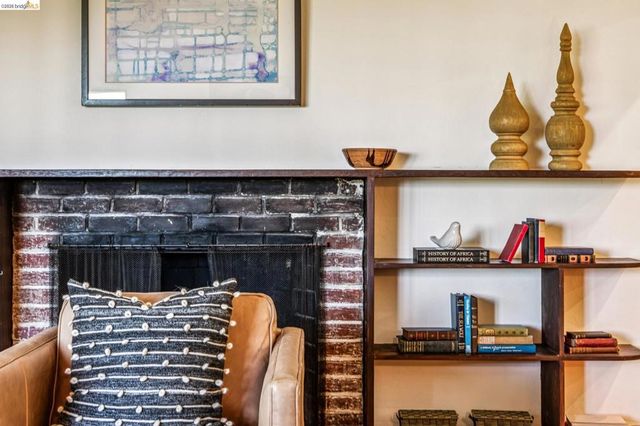 335 Vermont Ave, Berkeley, CA 94707