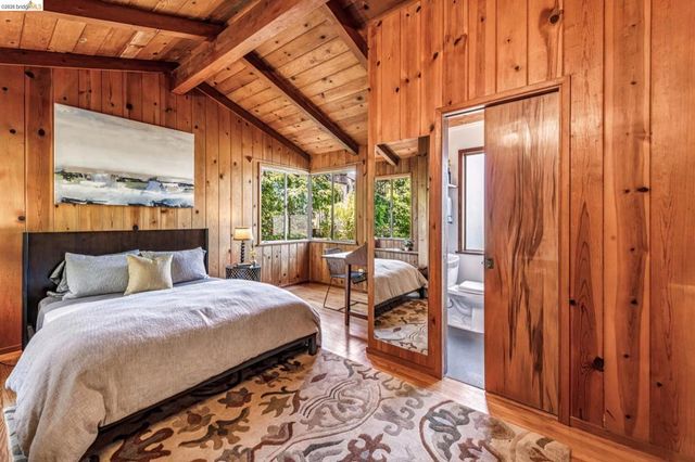 335 Vermont Ave, Berkeley, CA 94707