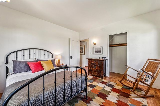 335 Vermont Ave, Berkeley, CA 94707