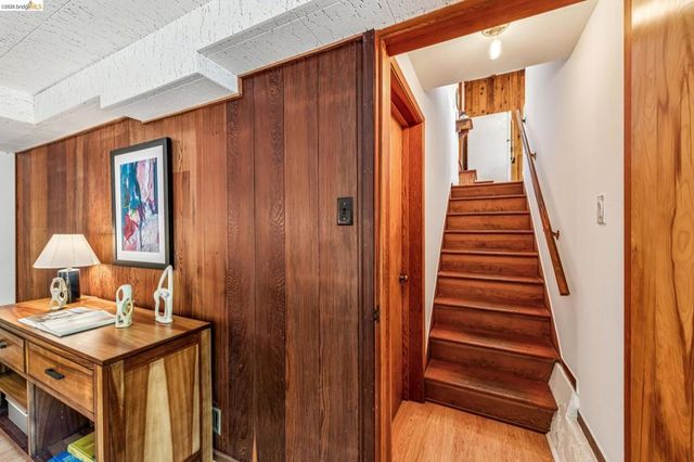 335 Vermont Ave, Berkeley, CA 94707