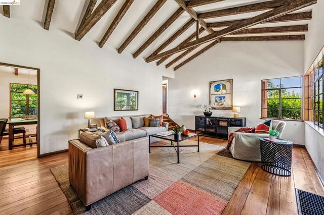 335 Vermont Ave, Berkeley, CA 94707