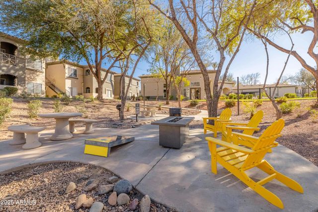 17374 N 89TH Avenue B2, Peoria, AZ 85382