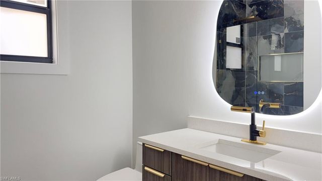 2375 2nd AVE SE, Naples, FL 34117