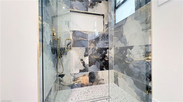 2375 2nd AVE SE, Naples, FL 34117