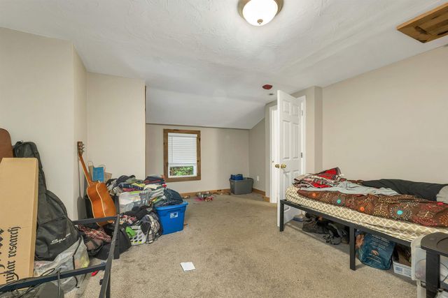 379 White Mountain Highway, Conway, NH 03818