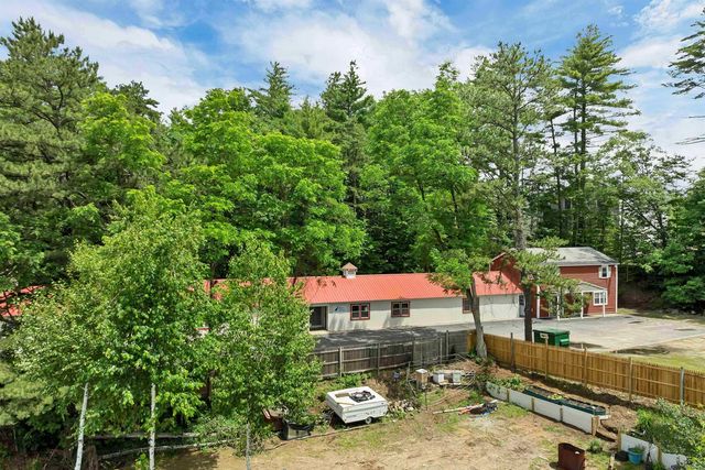379 White Mountain Highway, Conway, NH 03818