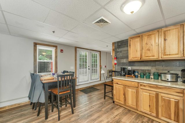 379 White Mountain Highway, Conway, NH 03818