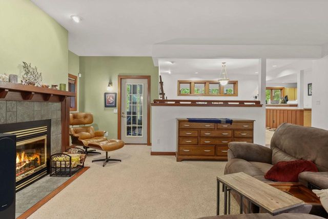 6760 Sunset Drive, Verona, WI 53593