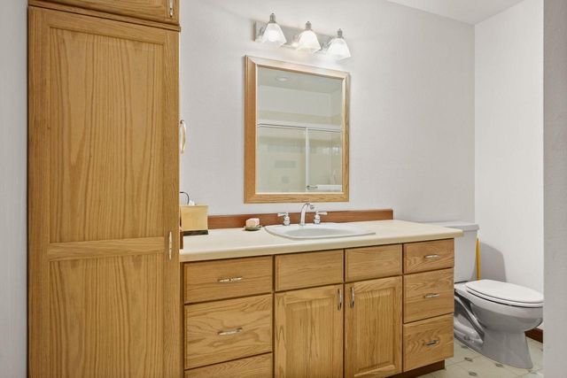 6760 Sunset Drive, Verona, WI 53593