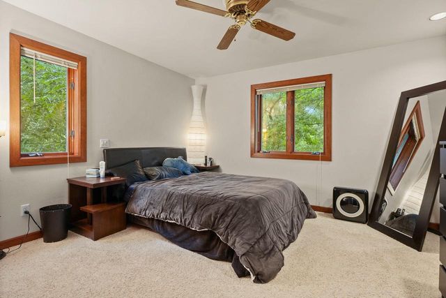 6760 Sunset Drive, Verona, WI 53593