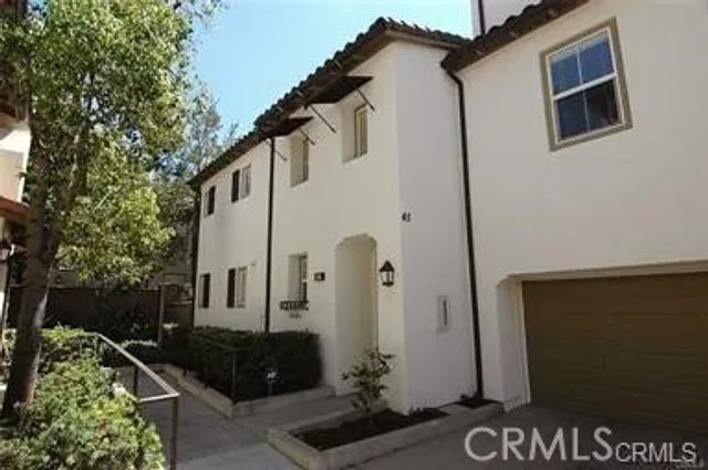 37 Olivehurst, Irvine, CA 92602