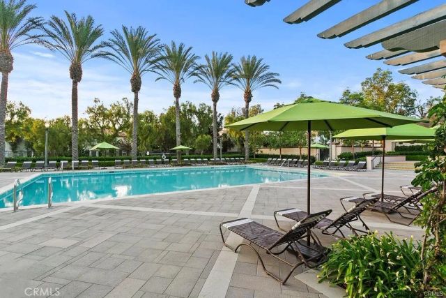 37 Olivehurst, Irvine, CA 92602