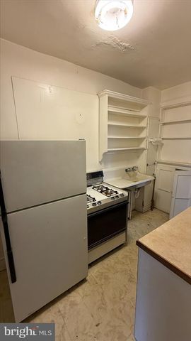 419 23RD PL NE, Washington, DC 20002