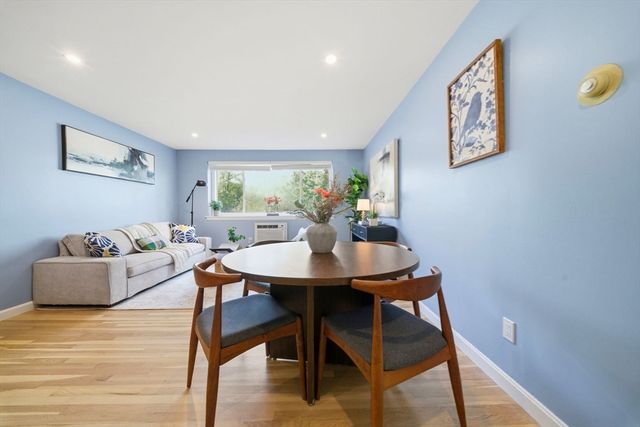 20 Radcliffe Rd 209, Boston, MA 02134