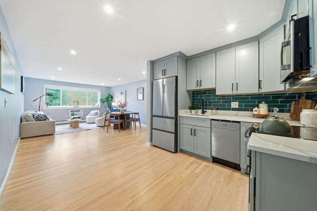 20 Radcliffe Rd 209, Boston, MA 02134