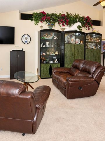 9677 SW 56TH CIRCLE, Ocala, FL 34476