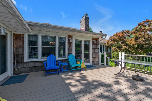 21 Hamilton Street, Amityville, NY 11701