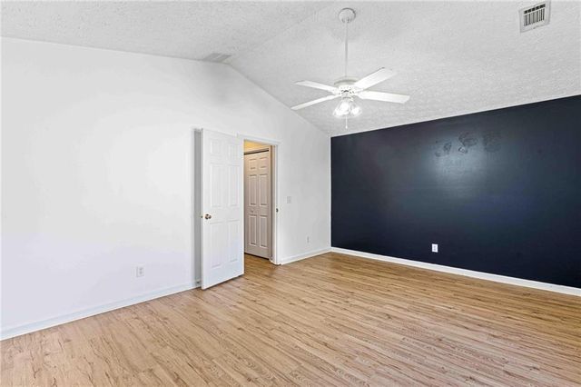 2152 Marne NW Glen, Kennesaw, GA 30152