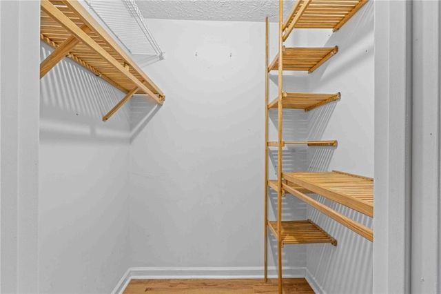 2152 Marne NW Glen, Kennesaw, GA 30152