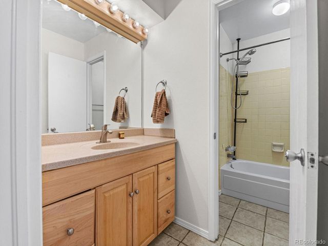 13027 E Colorado Ave, Aurora, CO 80012