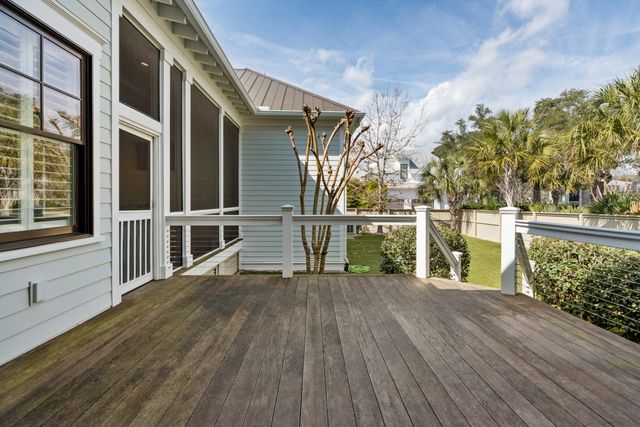 217 Amberjack Lane, Charleston, SC 29492