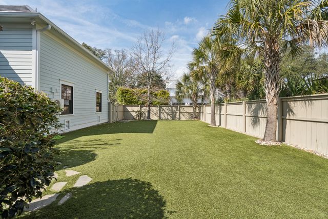 217 Amberjack Lane, Charleston, SC 29492