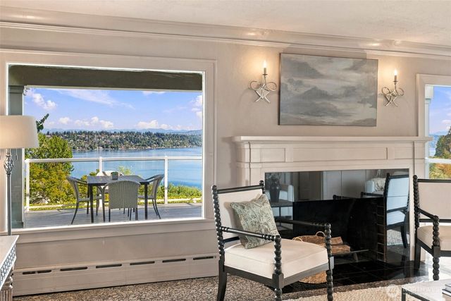 2039 34th Avenue S, Seattle, WA 98144