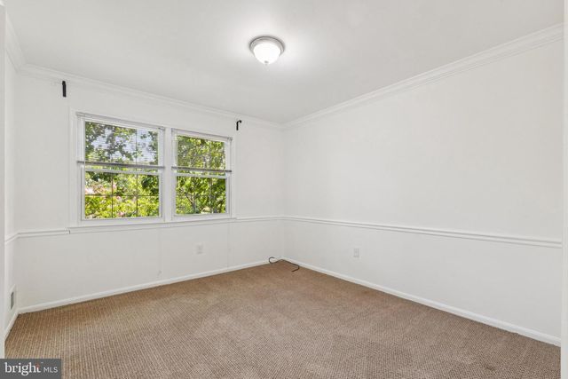 10271 BRADDOCK RD, Fairfax, VA 22032