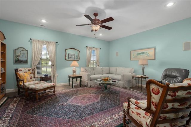 106 Phyllis CT, Moyock, NC 27958