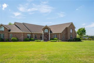 106 Phyllis CT, Moyock, NC 27958