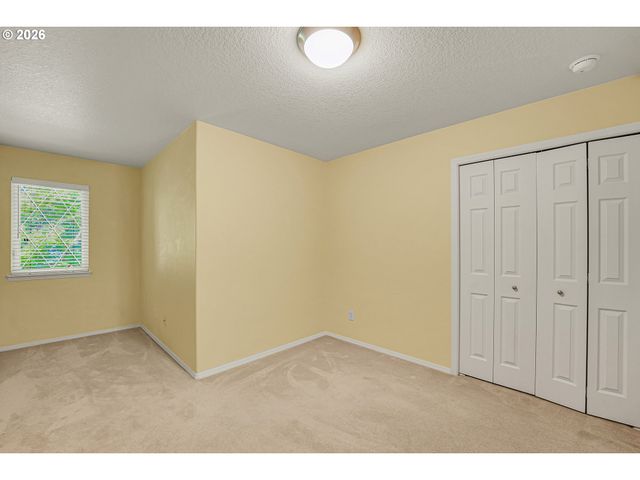 1198 Se BACARRA St, Hillsboro, OR 97123