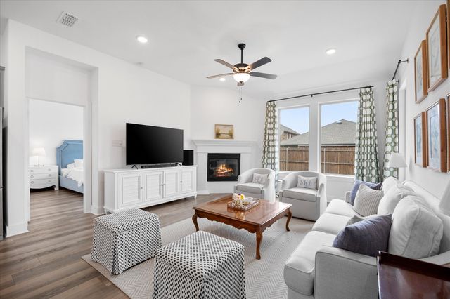 571 Bradley Drive, Fate, TX 75087