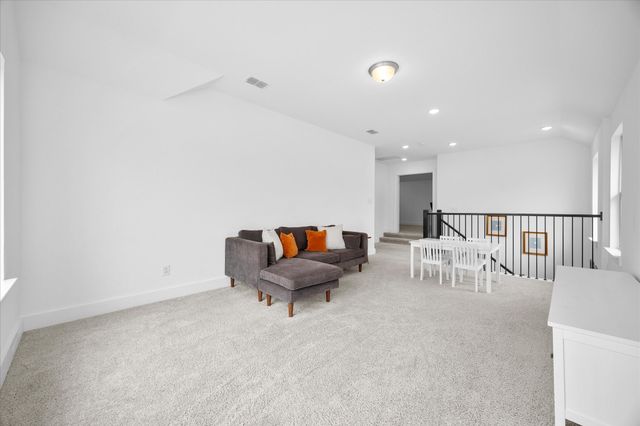 571 Bradley Drive, Fate, TX 75087