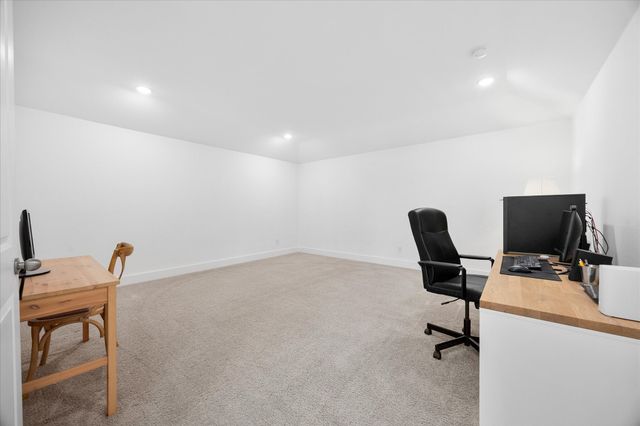 571 Bradley Drive, Fate, TX 75087