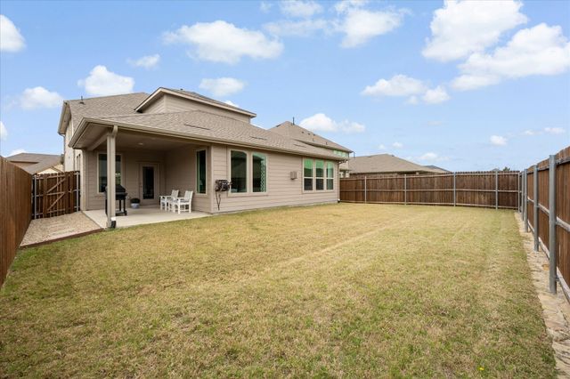 571 Bradley Drive, Fate, TX 75087