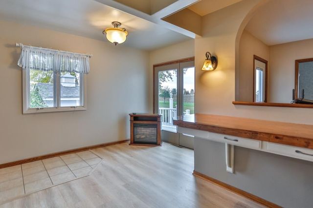 107420 HUCKLEBERRY ROAD, Colby, WI 54421