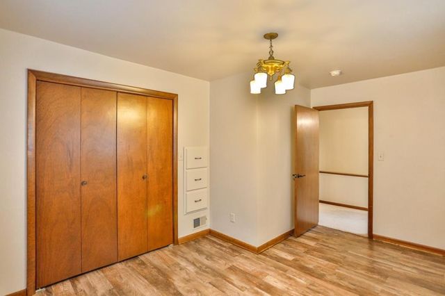 107420 HUCKLEBERRY ROAD, Colby, WI 54421