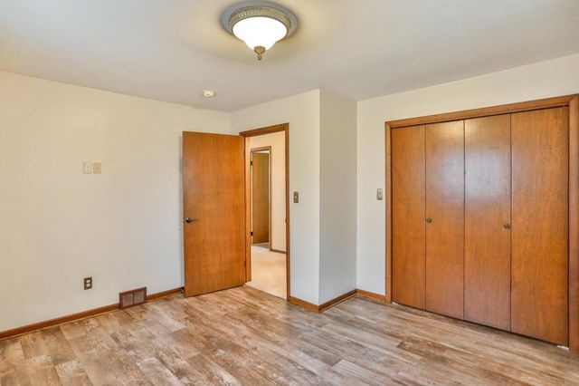 107420 HUCKLEBERRY ROAD, Colby, WI 54421