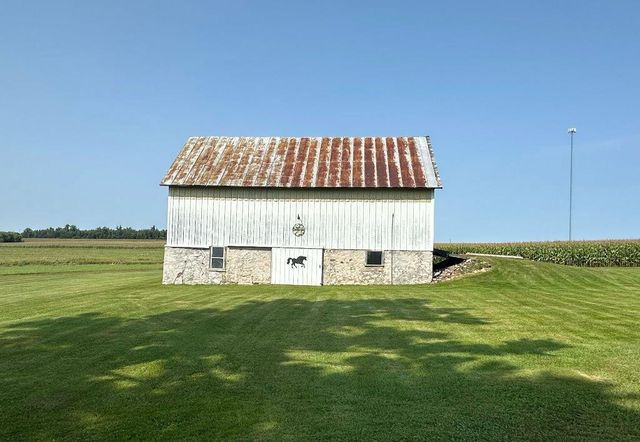 107420 HUCKLEBERRY ROAD, Colby, WI 54421