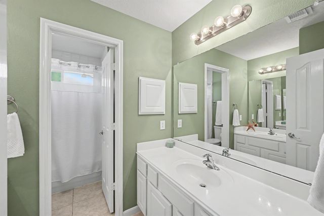 101 Woodmont Drive, Conroe, TX 77356