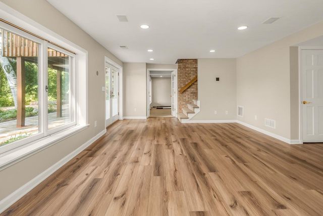 700 Arbogast Street, Shoreview, MN 55126