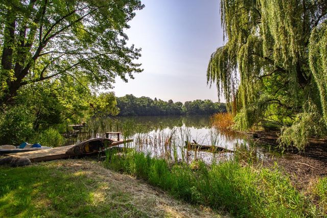 700 Arbogast Street, Shoreview, MN 55126