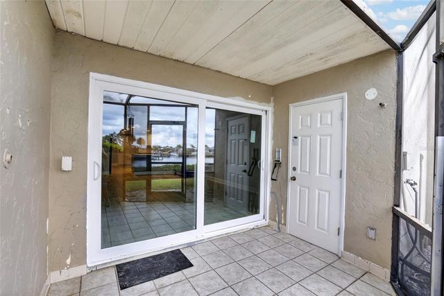 1028 APOLLO BEACH BOULEVARD 11, Apollo Beach, FL 33572