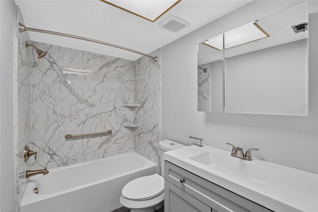 1028 APOLLO BEACH BOULEVARD 11, Apollo Beach, FL 33572