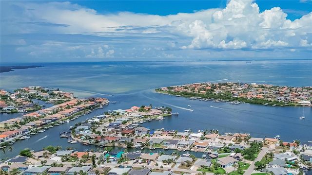 1028 APOLLO BEACH BOULEVARD 11, Apollo Beach, FL 33572