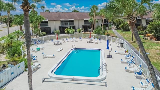 1028 APOLLO BEACH BOULEVARD 11, Apollo Beach, FL 33572