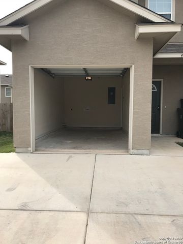 16833 Showdown Path Unit 2, Selma, TX 78154