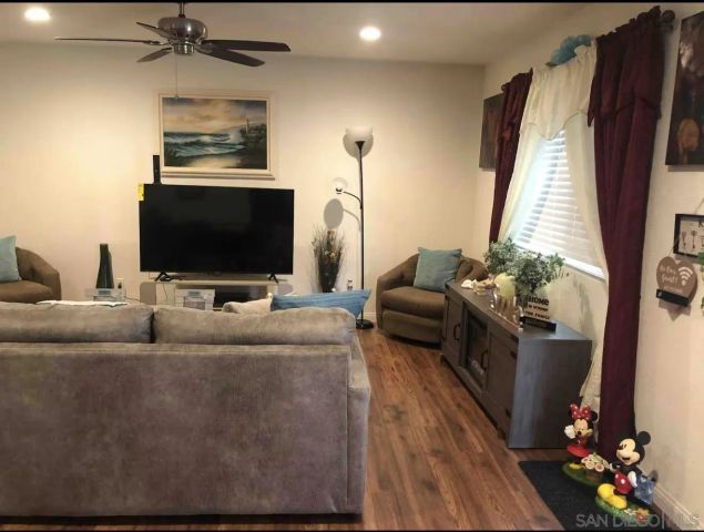 9938 Buena Vista Dr 3, Spring Valley, CA 91977